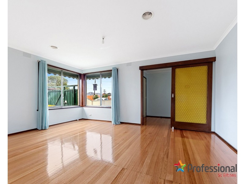 161 Main Road East, St Albans VIC 3021