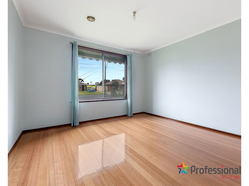 161 Main Road East, St Albans VIC 3021
