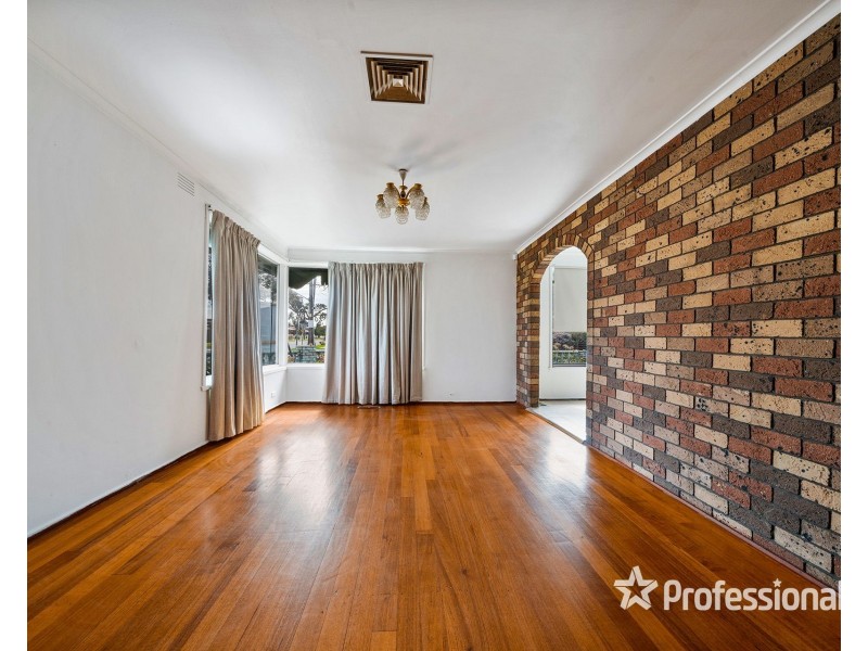 163 Gillespie Road, Kings Park VIC 3021