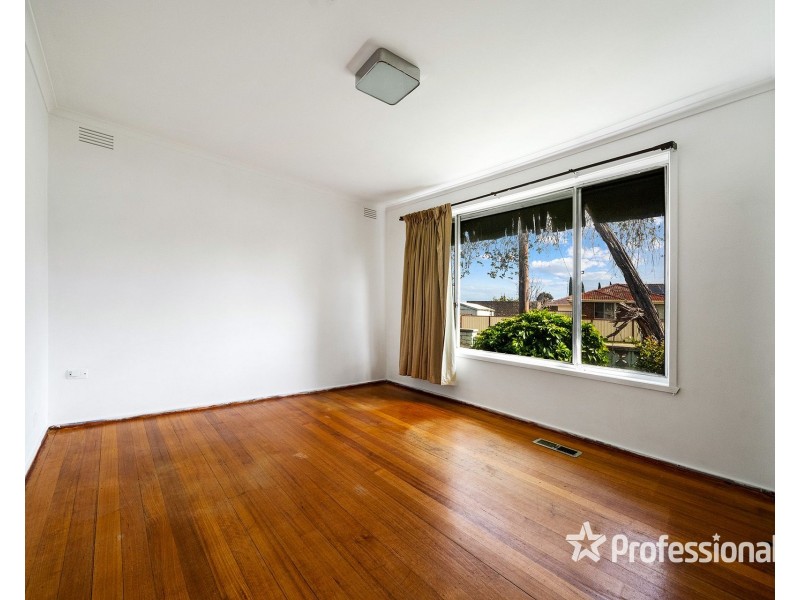 163 Gillespie Road, Kings Park VIC 3021