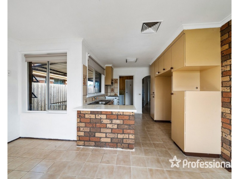 163 Gillespie Road, Kings Park VIC 3021