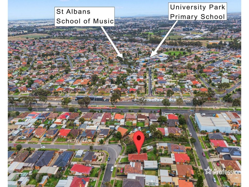7 Chestnut Drive, St Albans VIC 3021