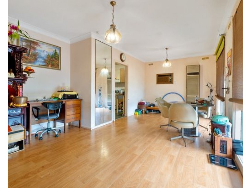 1/115 Station Road, Deer Park VIC 3023