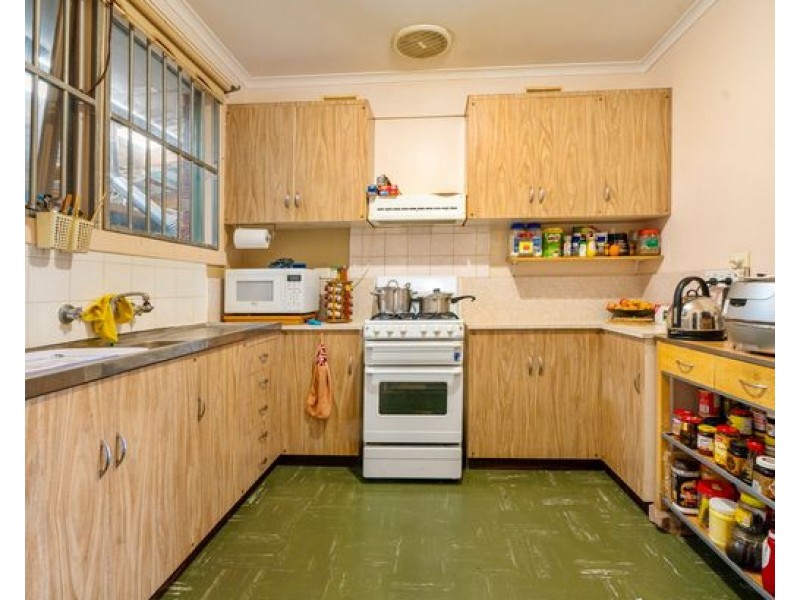 1/115 Station Road, Deer Park VIC 3023