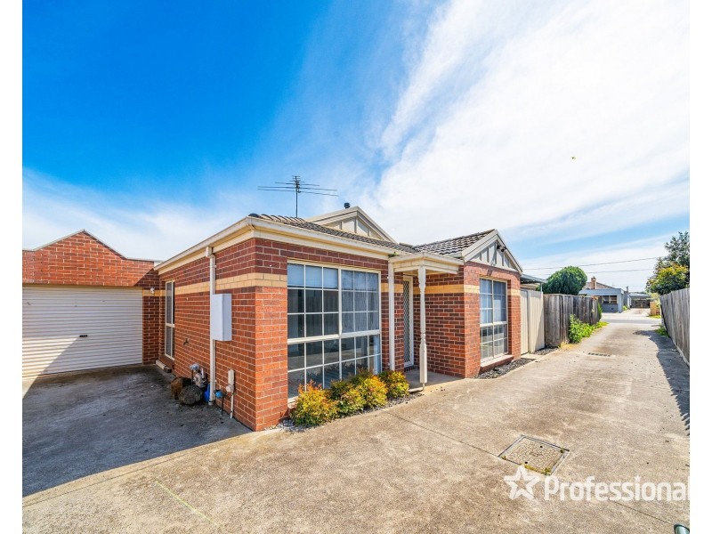 2/24 Austin Street, St Albans VIC 3021