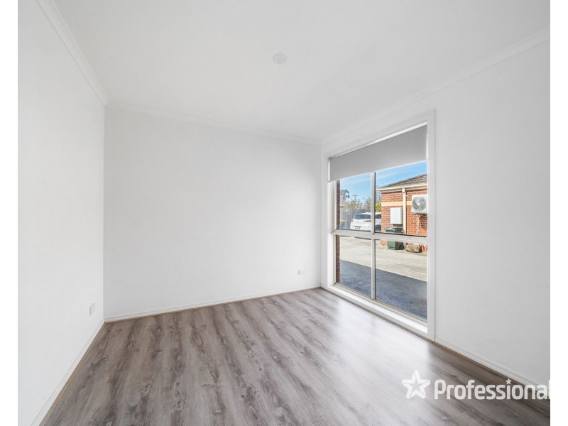2/24 Austin Street, St Albans VIC 3021