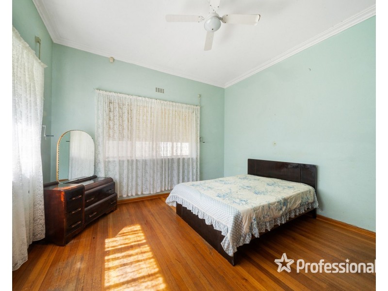 3 Adelaide Street, St Albans VIC 3021