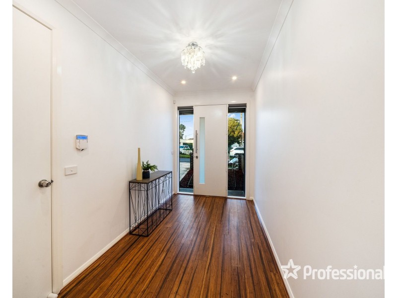 9A Mcleod Street, Sunshine North VIC 3020