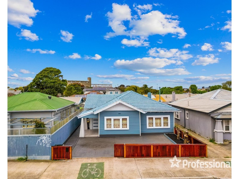 22 Hampshire Road, Sunshine VIC 3020