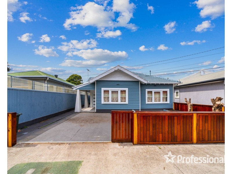 22 Hampshire Road, Sunshine VIC 3020