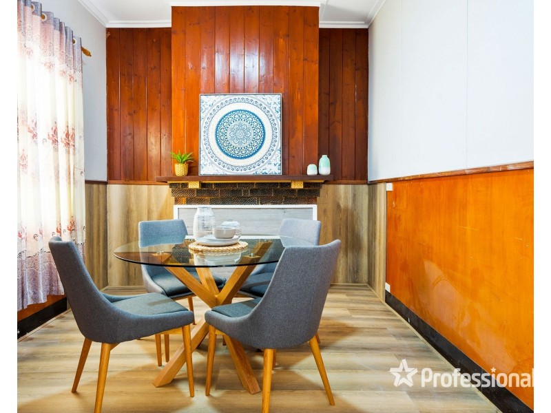 22 Hampshire Road, Sunshine VIC 3020