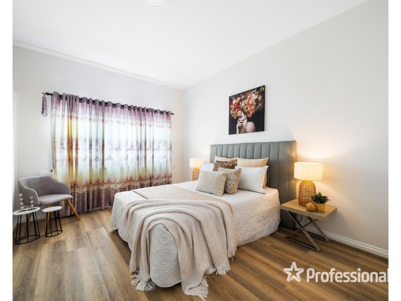 22 Hampshire Road, Sunshine VIC 3020