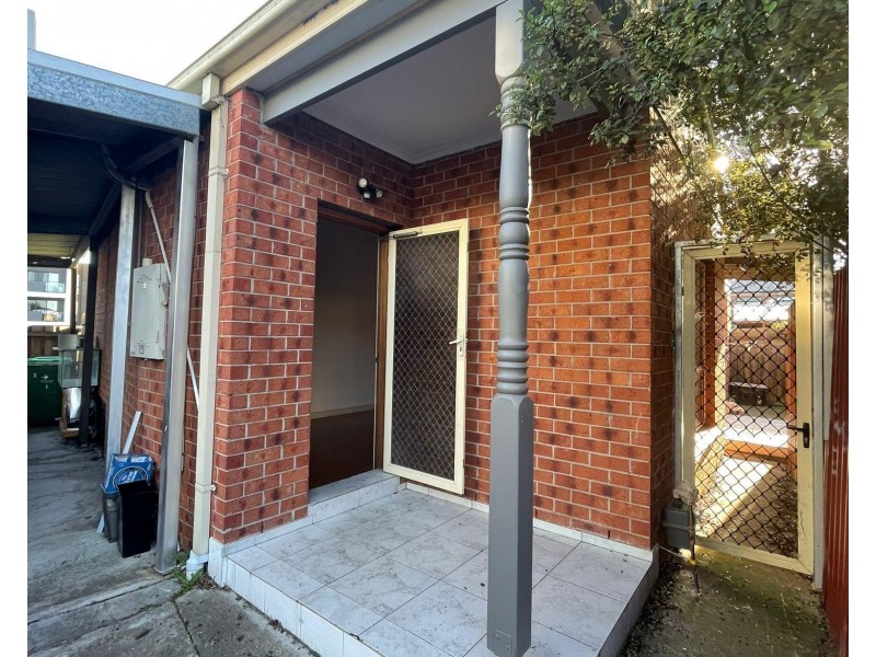 2/1 Pritchard Avenue, Braybrook VIC 3019