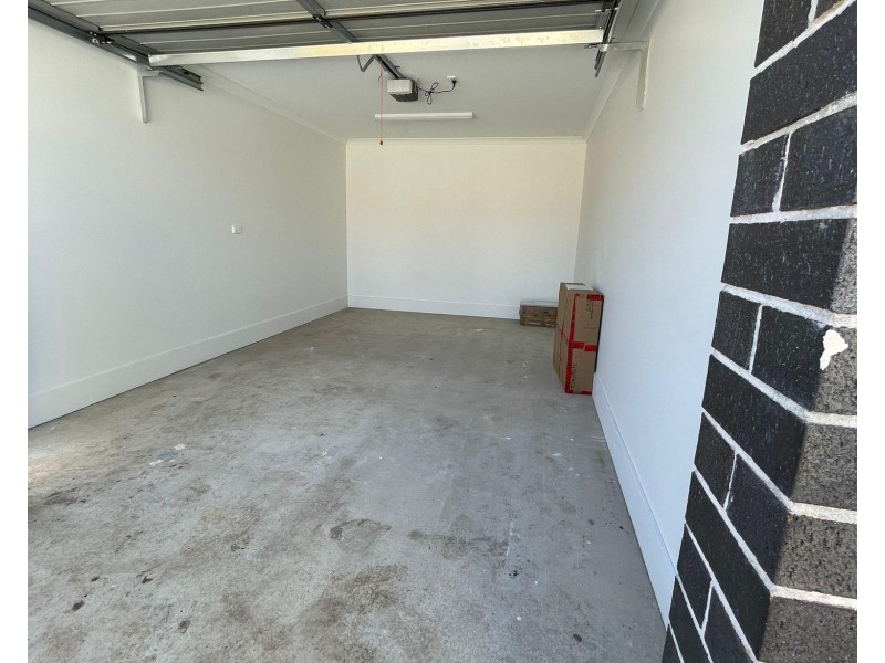 2/35 Bardsley Street, Sunshine North VIC 3020
