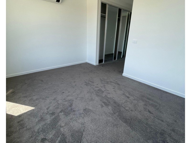2/35 Bardsley Street, Sunshine North VIC 3020