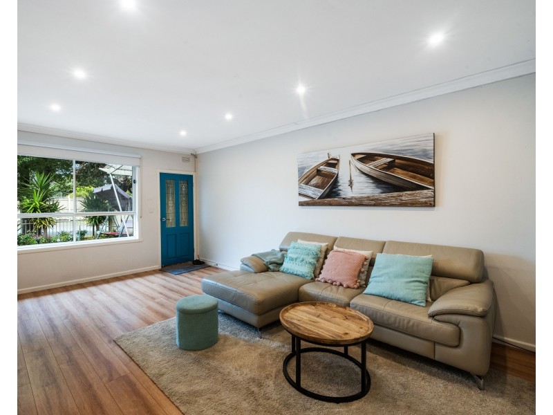 2/24 Victor Street, Sunshine North VIC 3020