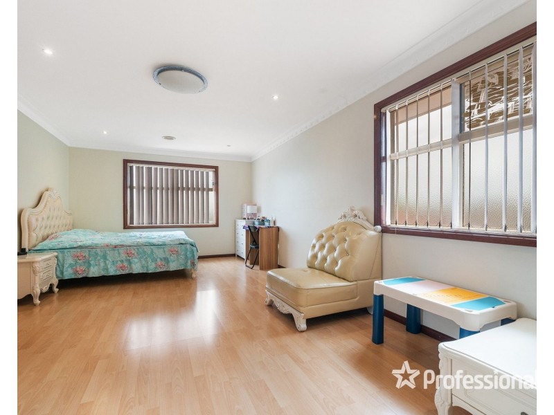 2/12 Grant Street, St Albans VIC 3021