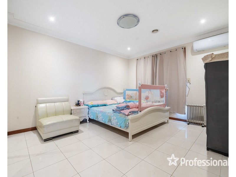 2/12 Grant Street, St Albans VIC 3021