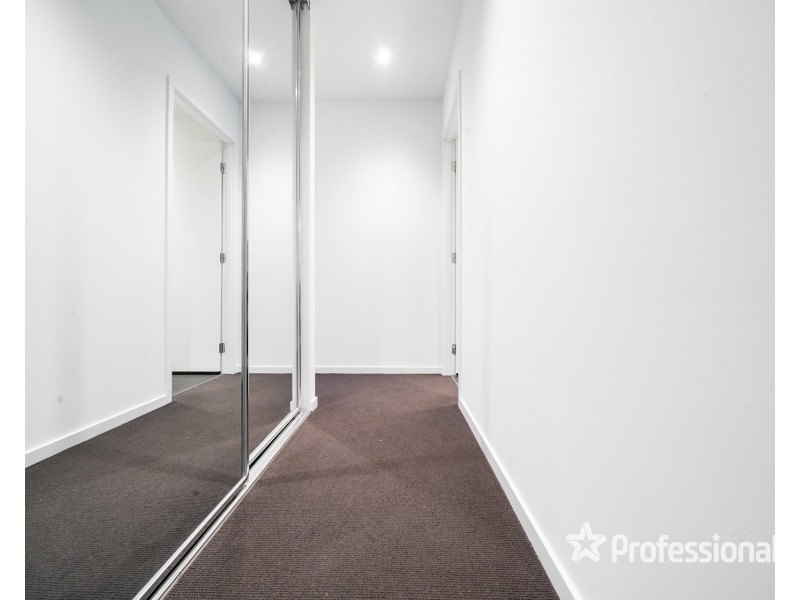 809/8 Hallenstein st, Footscray VIC 3011