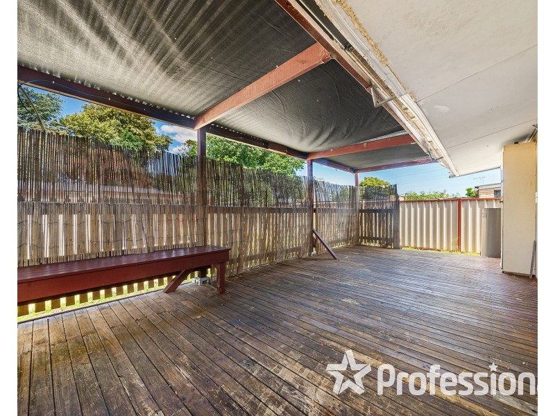 14 Beaver Street, St Albans VIC 3021