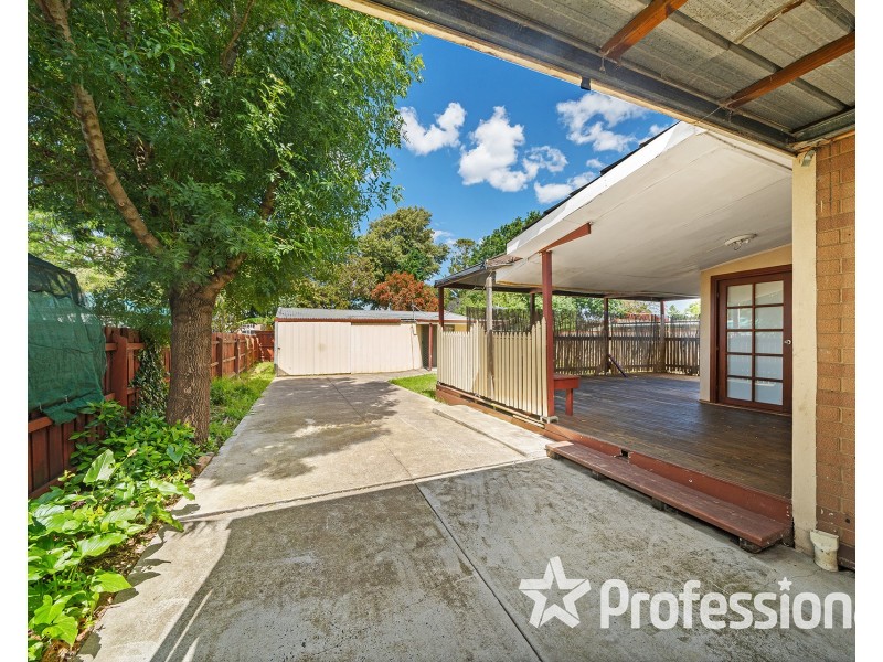 14 Beaver Street, St Albans VIC 3021