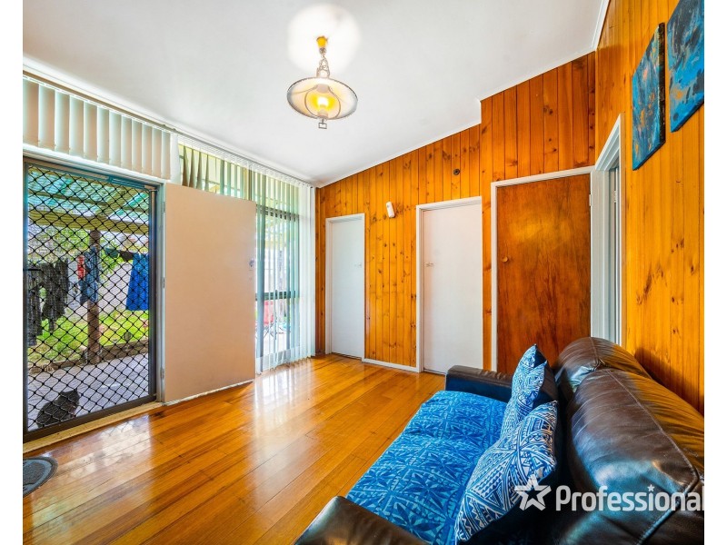 6 Conrad Street, St Albans VIC 3021