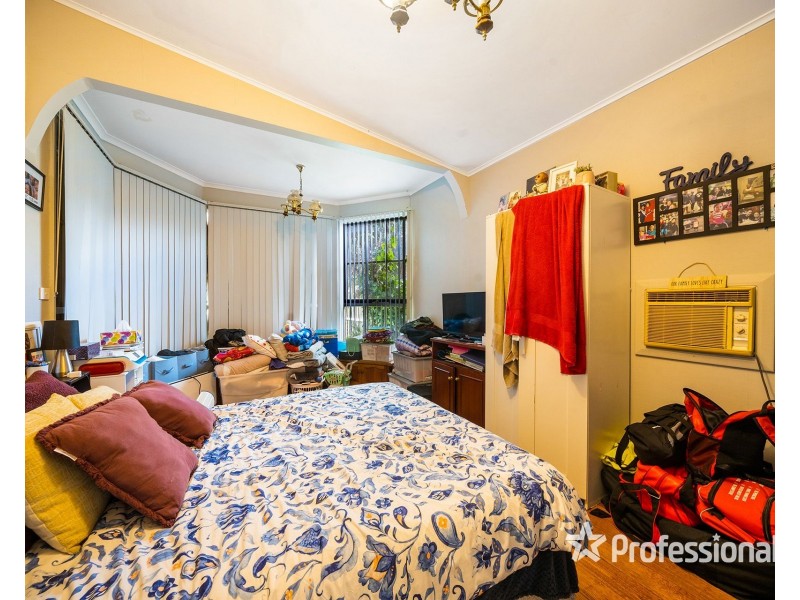 6 Conrad Street, St Albans VIC 3021