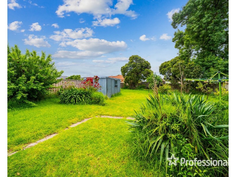 6 Conrad Street, St Albans VIC 3021