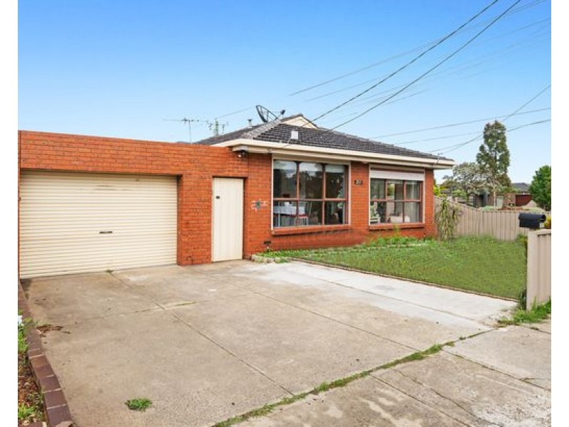 211 Hall Street, Sunshine West VIC 3020