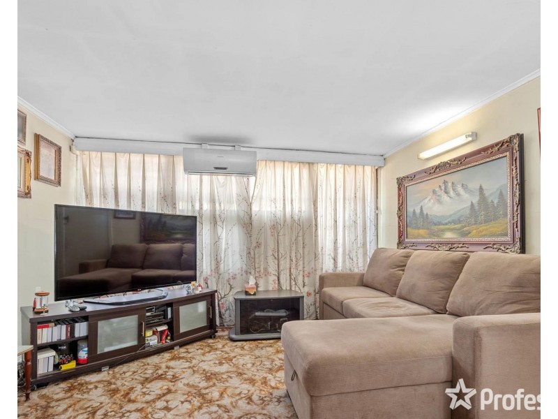 49 Dunkeld Avenue, Sunshine North VIC 3020