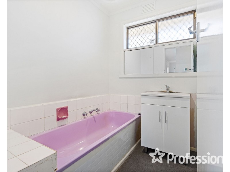 46 Cowper Avenue, St Albans VIC 3021