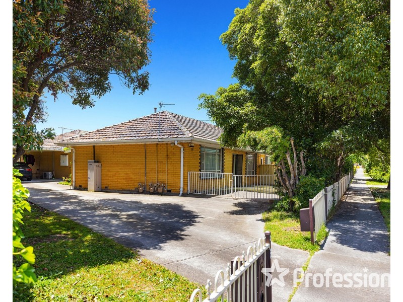 1/24 Victor Street, Sunshine North VIC 3020