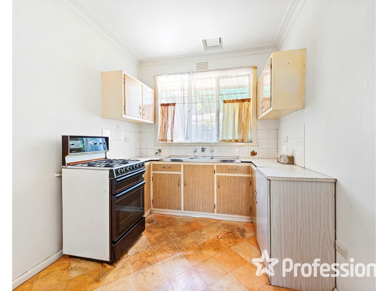1/24 Victor Street, Sunshine North VIC 3020