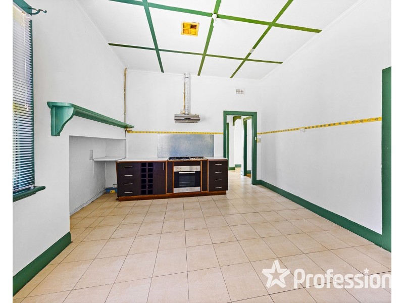 51 Hampshire Road, Sunshine VIC 3020