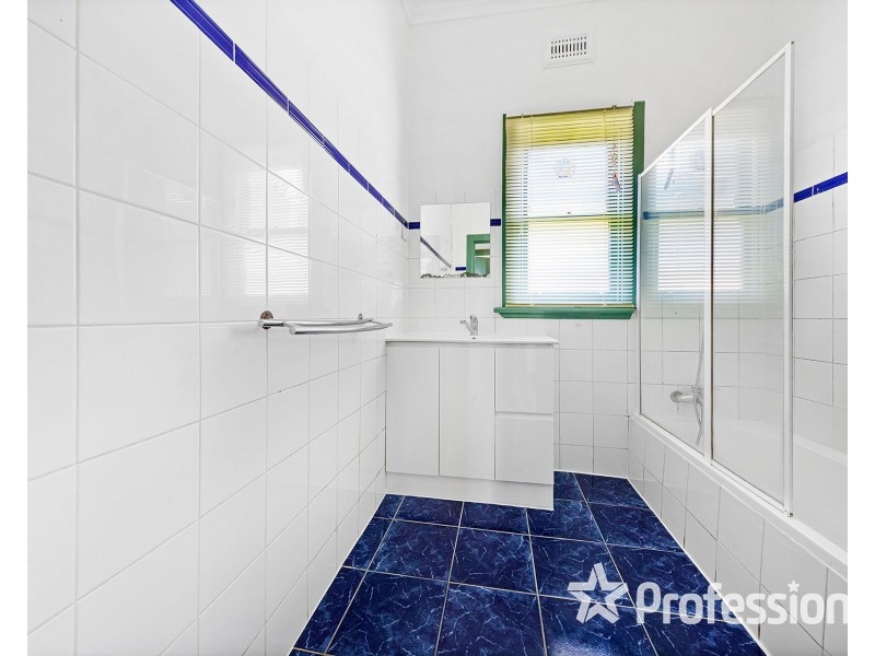 51 Hampshire Road, Sunshine VIC 3020