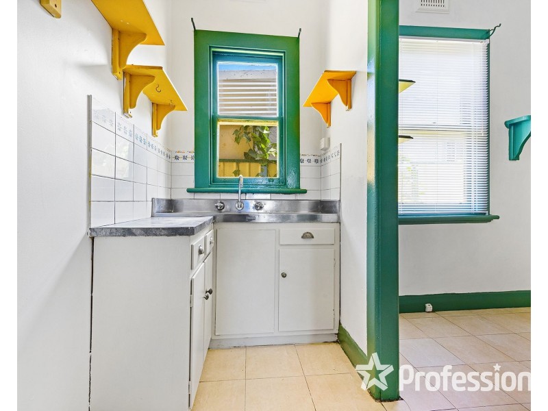 51 Hampshire Road, Sunshine VIC 3020