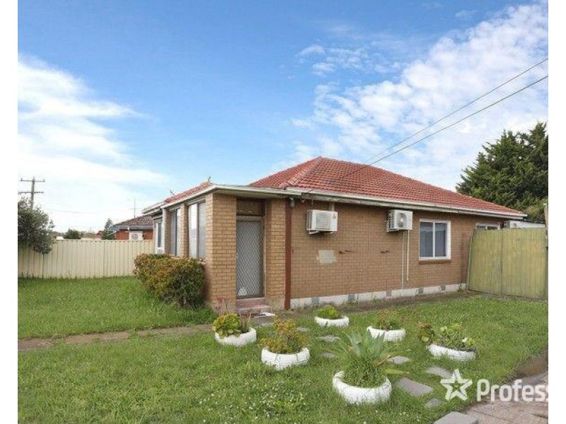 65 Dumfries Street, Deer Park VIC 3023