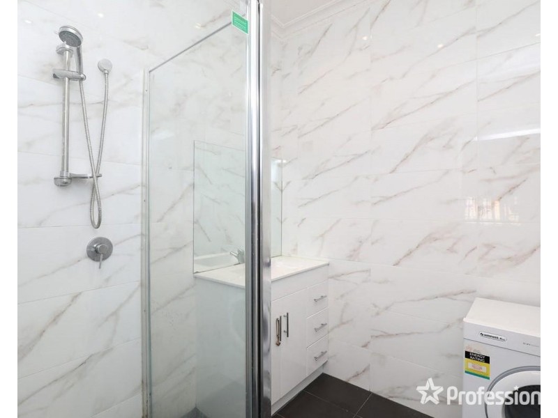 8 Gerald Street, Sunshine North VIC 3020