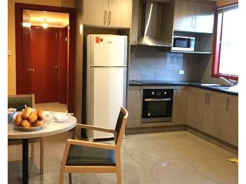 8 Gerald Street, Sunshine North VIC 3020