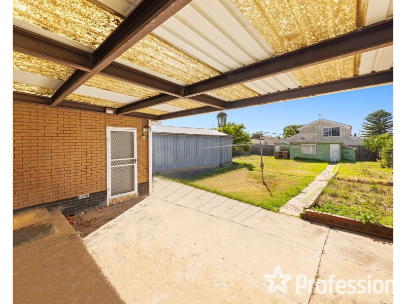 50 Vincent Avenue, St Albans VIC 3021