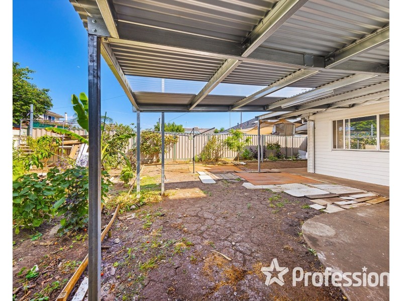 8 Ross Street, St Albans VIC 3021