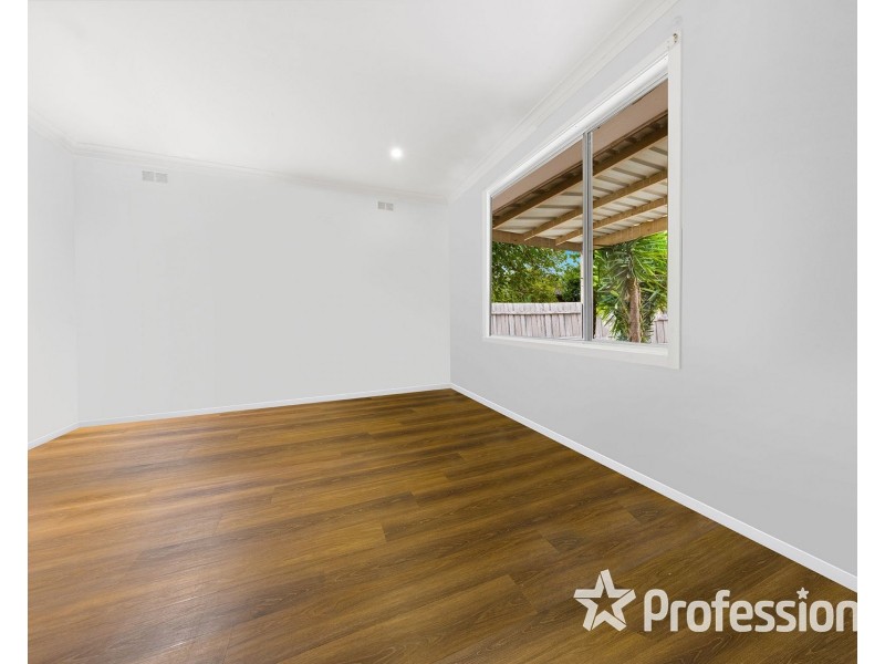 1/27 James Street, St Albans VIC 3021