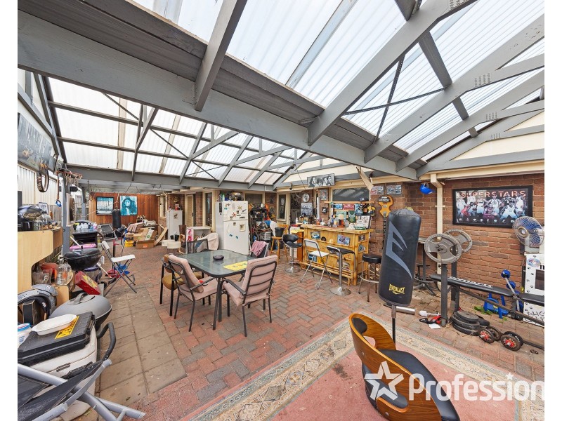 51 Marina Drive, Melton VIC 3337