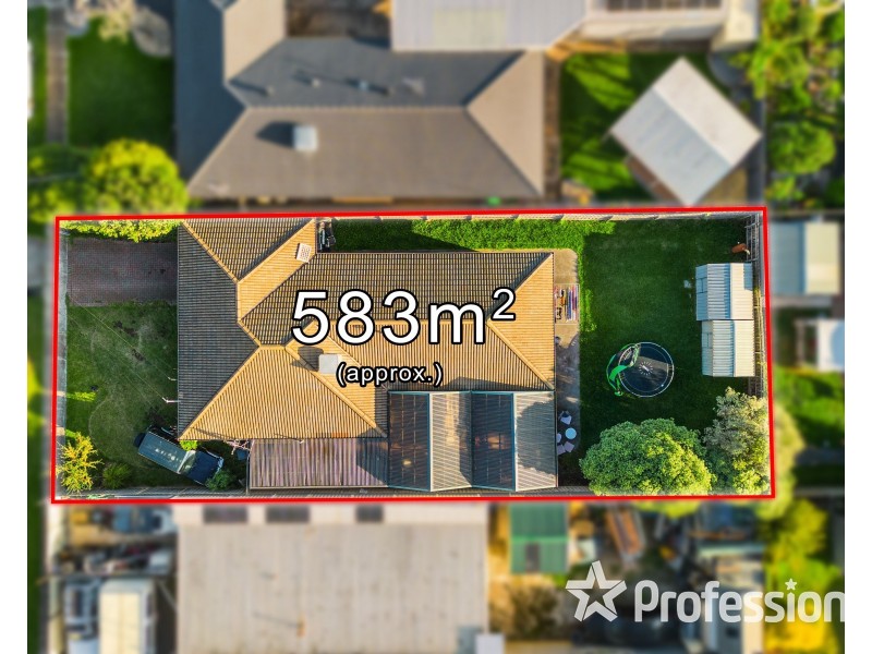 51 Marina Drive, Melton VIC 3337