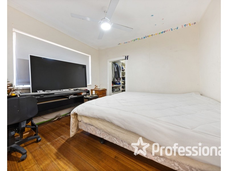 75 Errington Road, St Albans VIC 3021