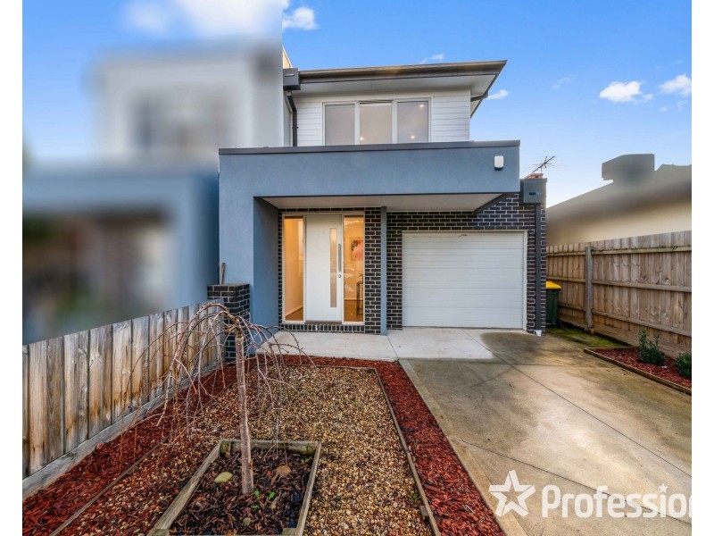 9A Mcleod Street, Sunshine North VIC 3020