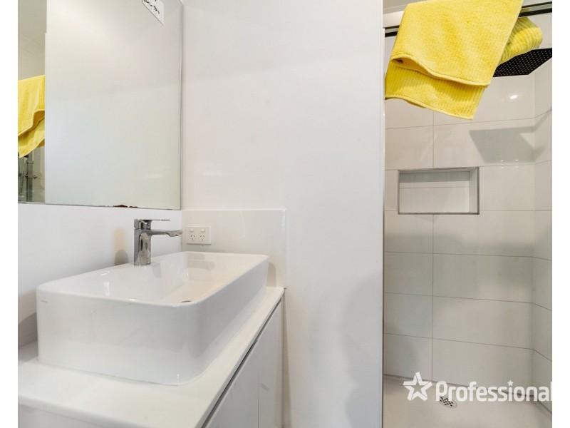 9A Mcleod Street, Sunshine North VIC 3020