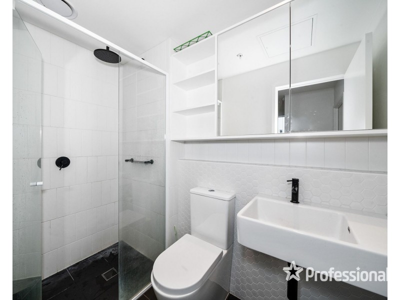 612/8 Hallenstein Street, Footscray VIC 3011