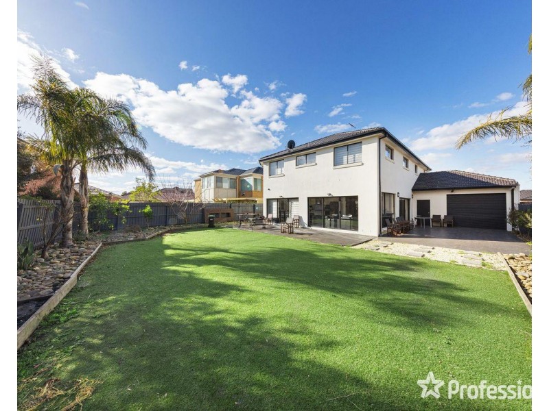 3 Pimelea Way, Hillside VIC 3037