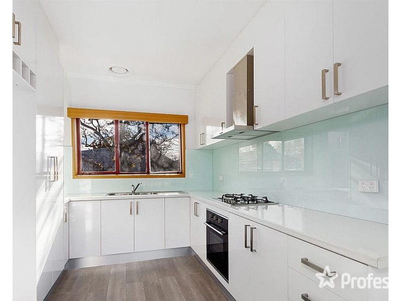 4 Occold Court, St Albans VIC 3021